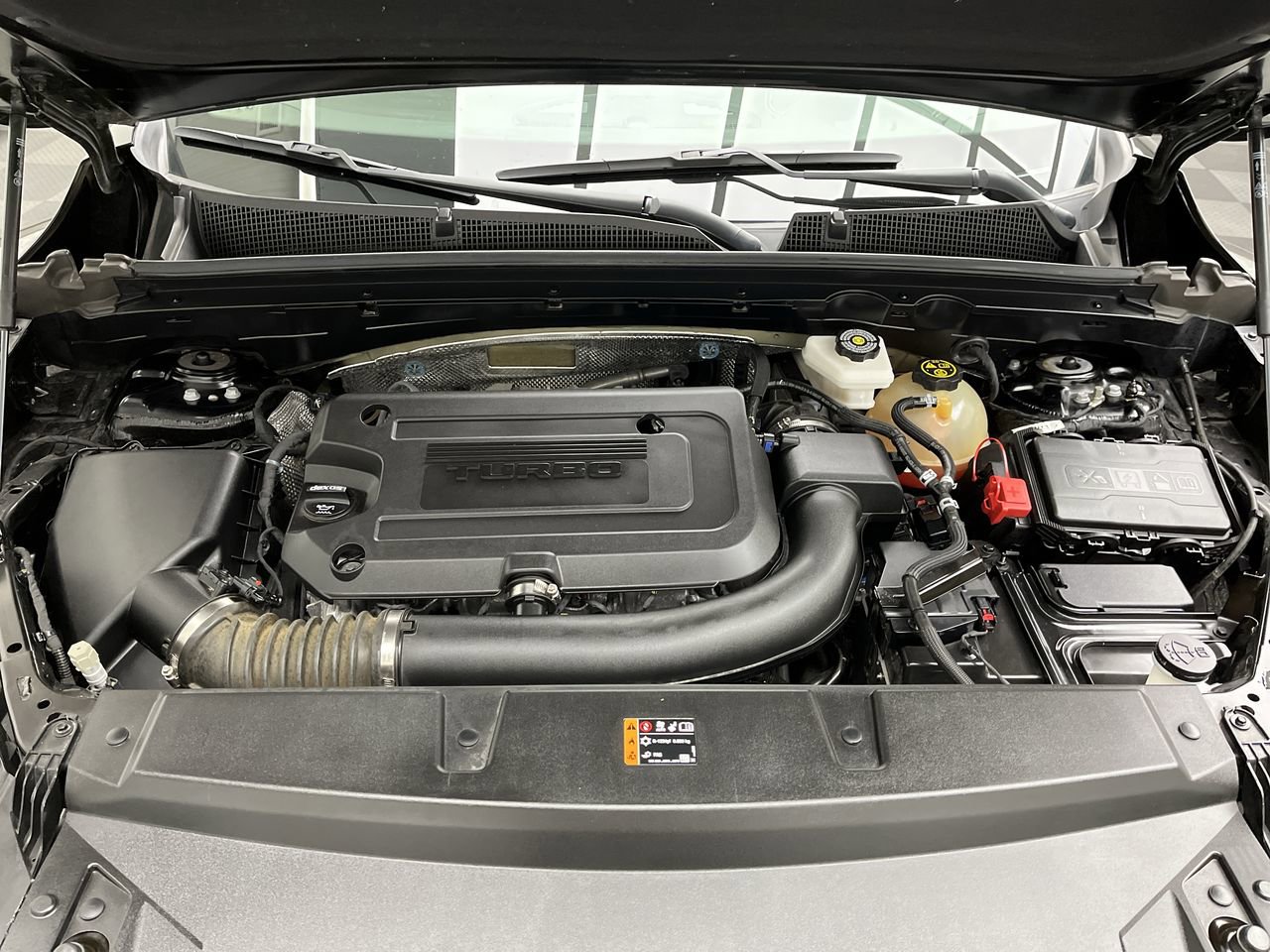 Certified 2023 Buick Envision Preferred AWD/4WD image 29