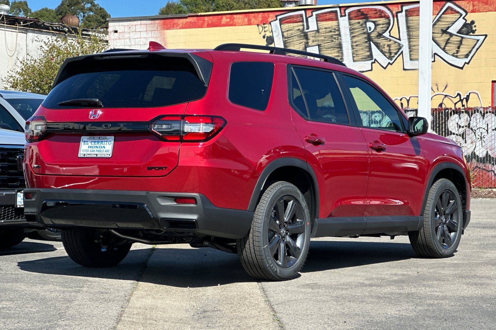 New 2026 Honda Pilot Sport image 3