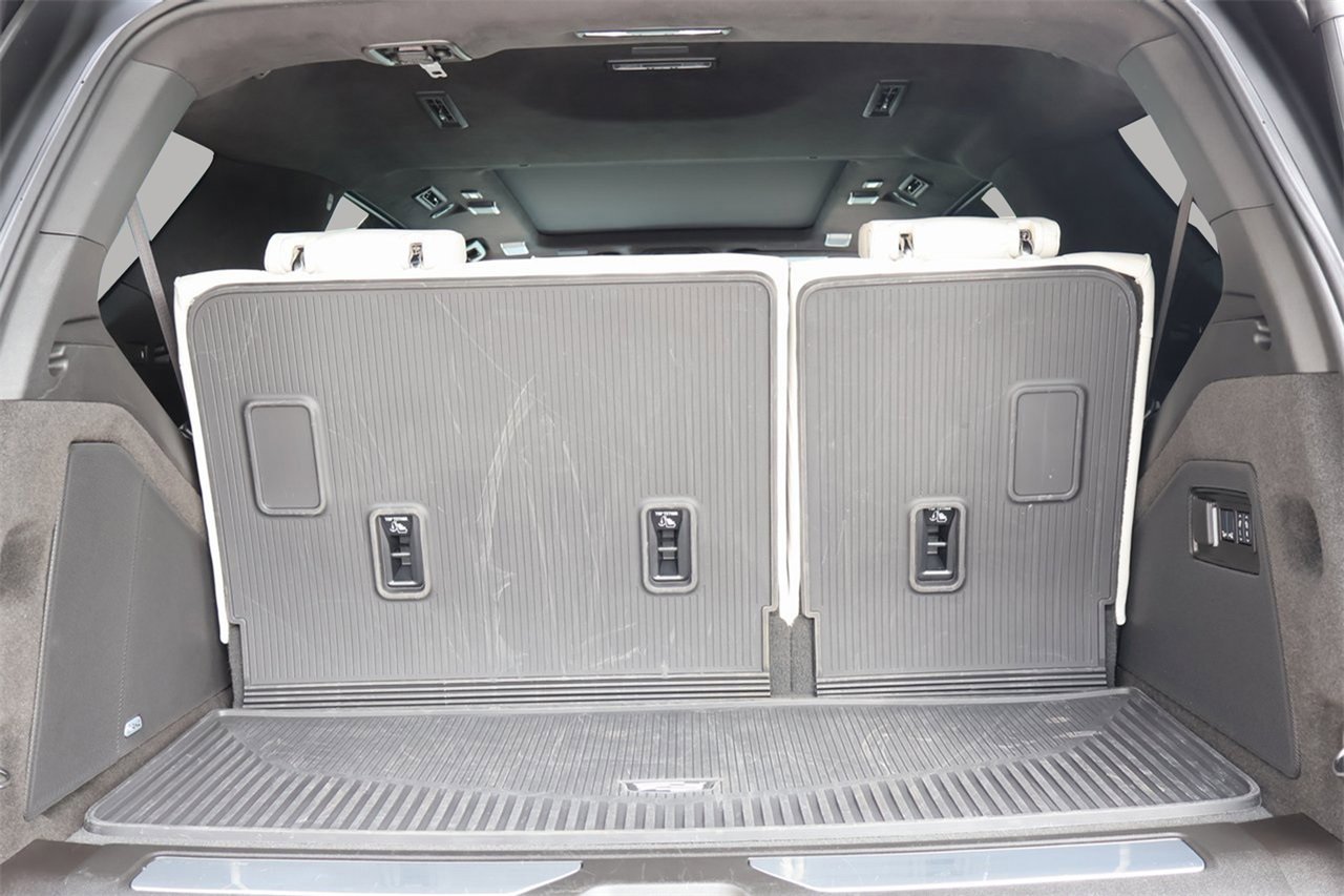 Certified 2025 Cadillac Escalade V w/ LPO, Floor Liner Package image 12