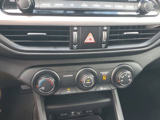 Used 2020 Kia Forte LXS image 24