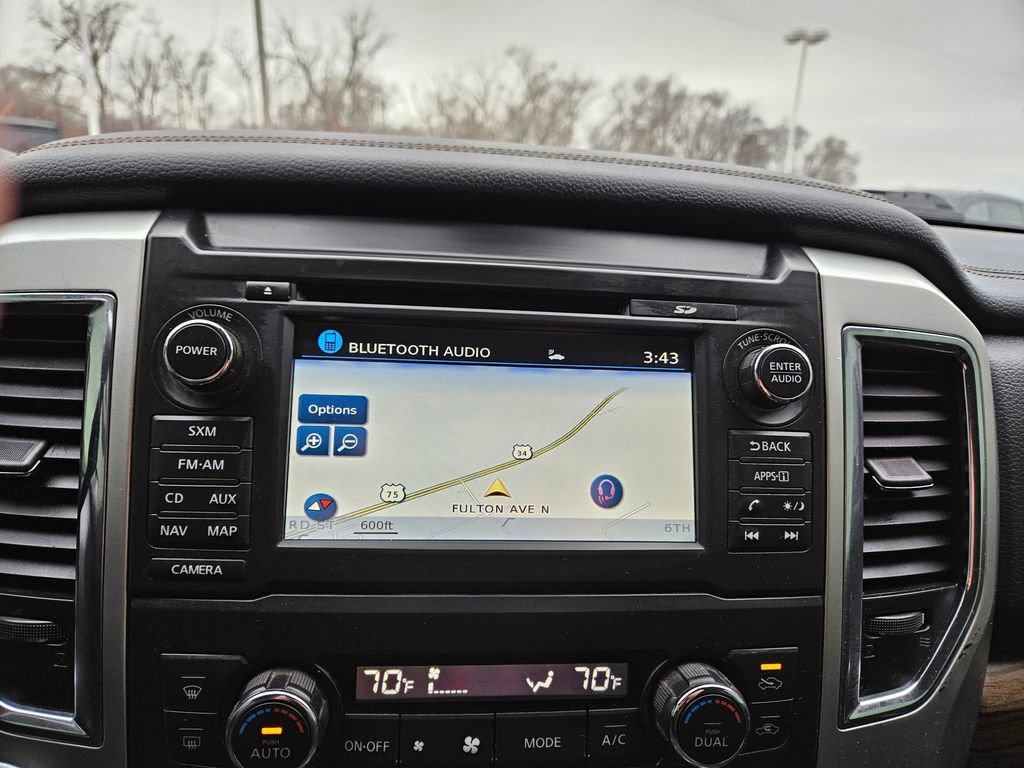 Used 2017 Nissan Titan SL w/ Chrome Package image 14