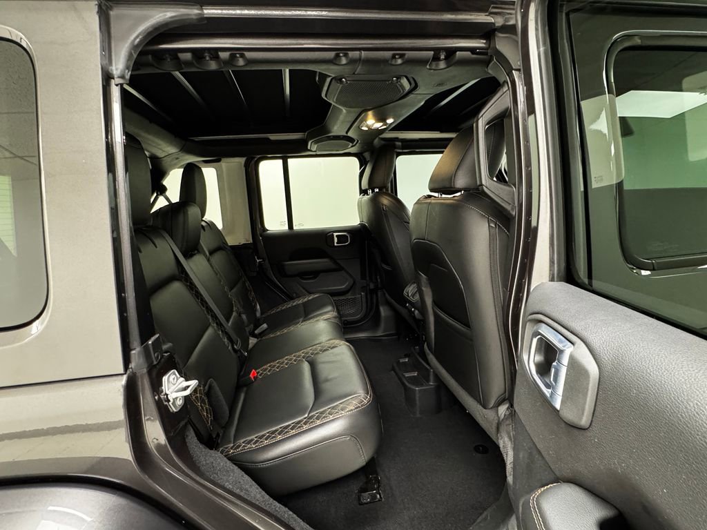 Used 2021 Jeep Wrangler Unlimited Sahara image 16