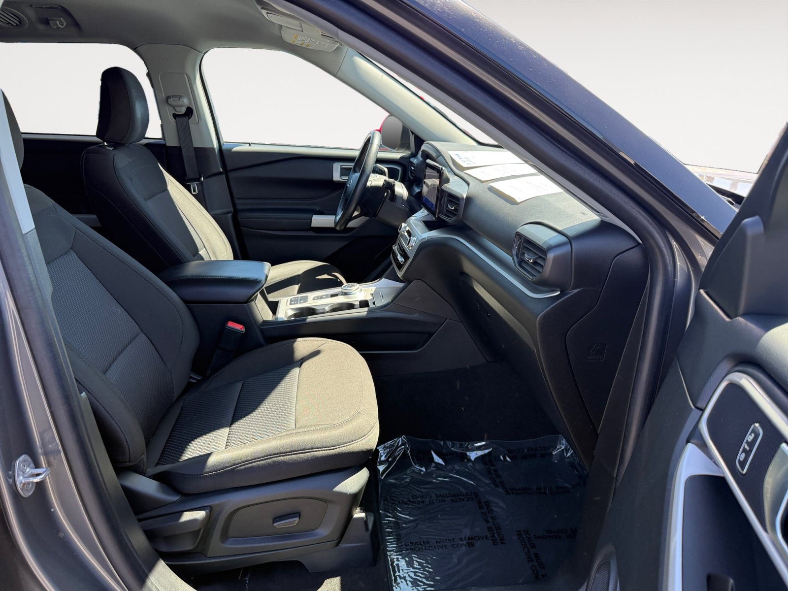 Used 2022 Ford Explorer XLT RWD image 19