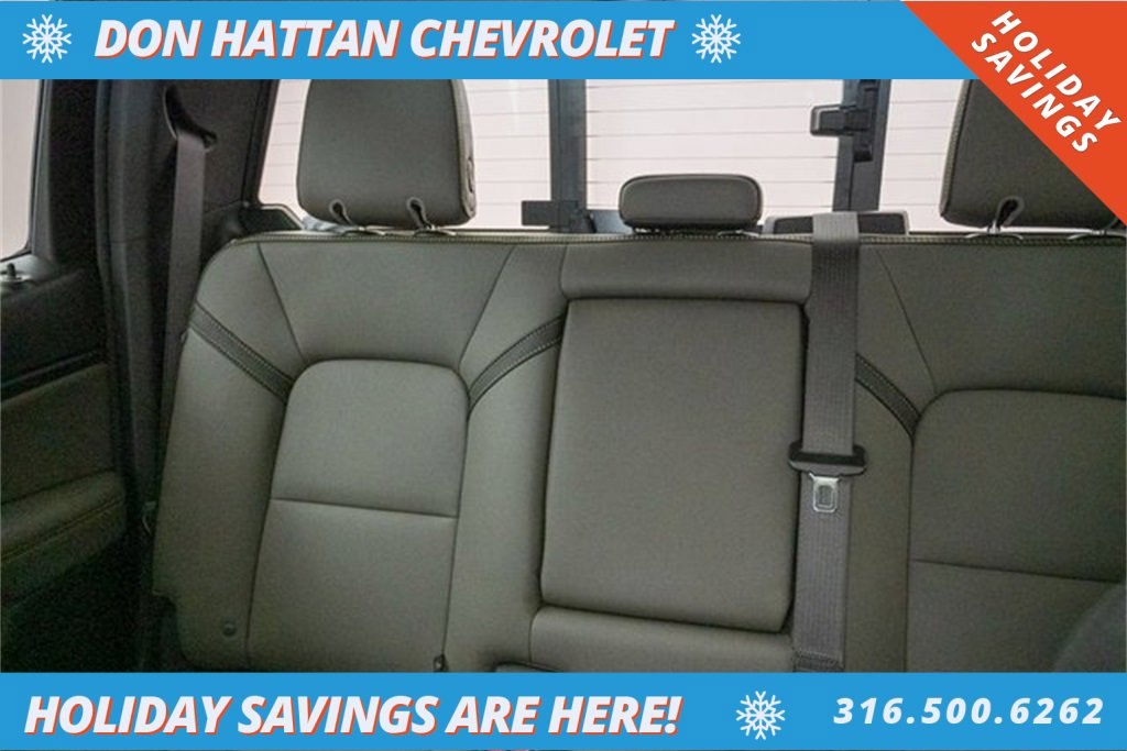 Used 2024 Chevrolet Colorado ZR2 w/ ZR2 Convenience Package III image 19