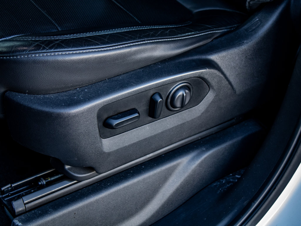 Used 2020 GMC Sierra 1500 SLT image 19