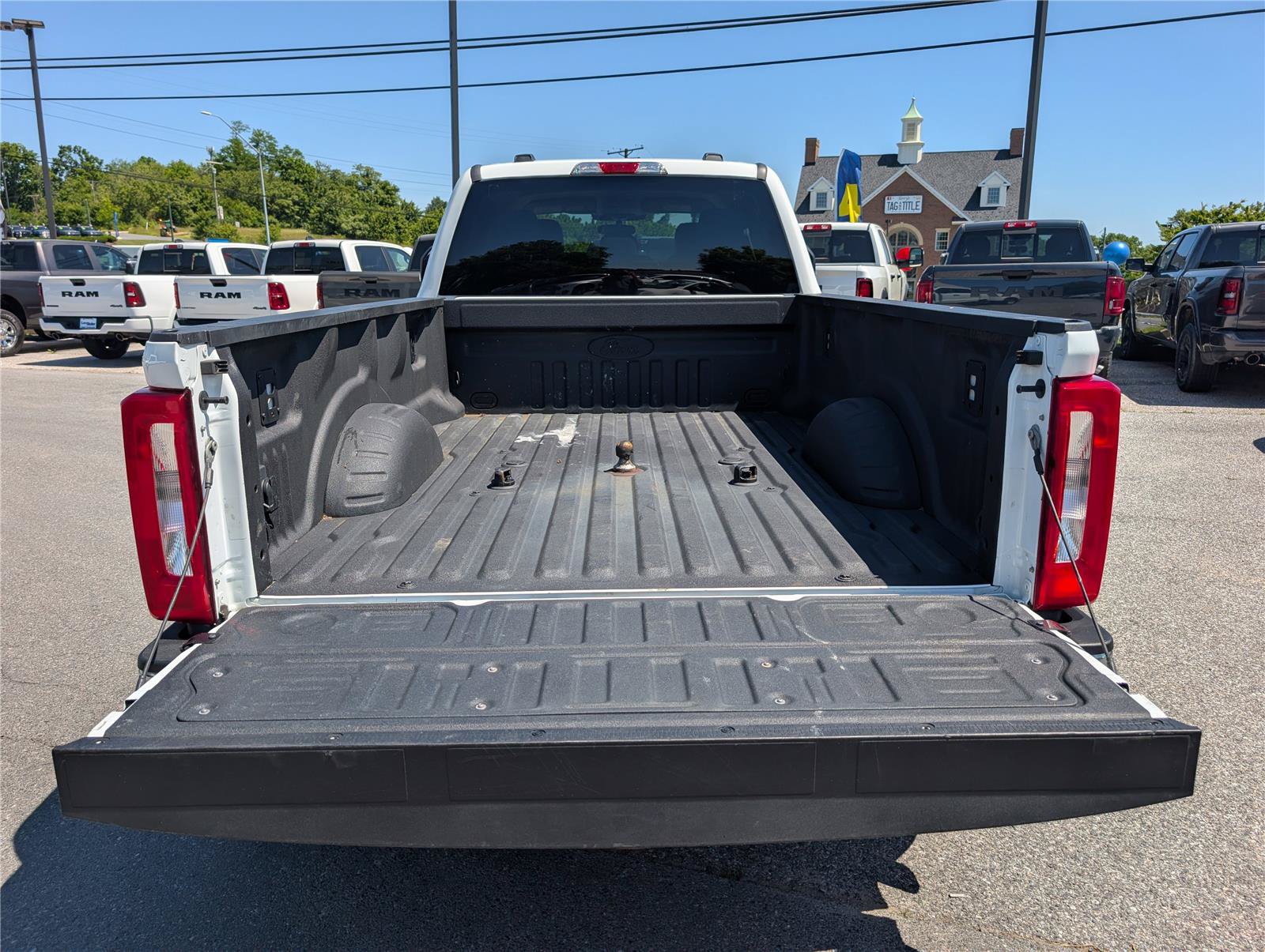 Used 2026 Ford F350 XLT AWD/4WD image 13