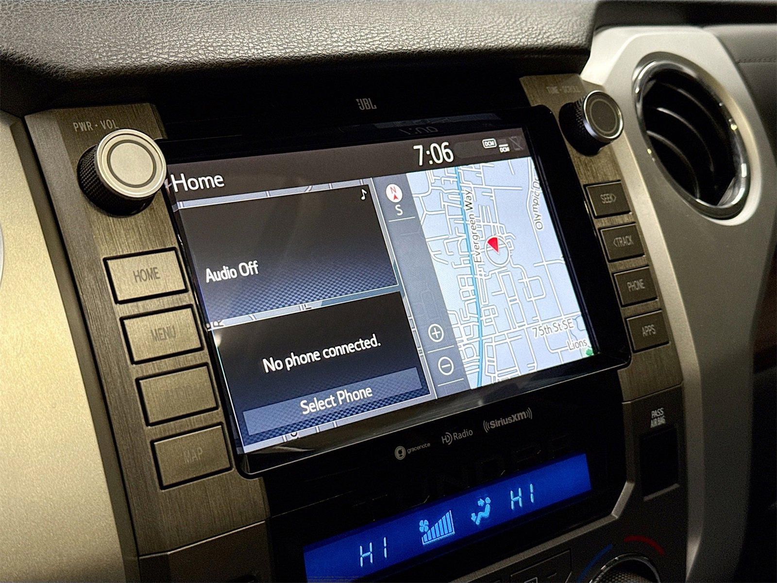 Used 2020 Toyota Tundra Limited image 13