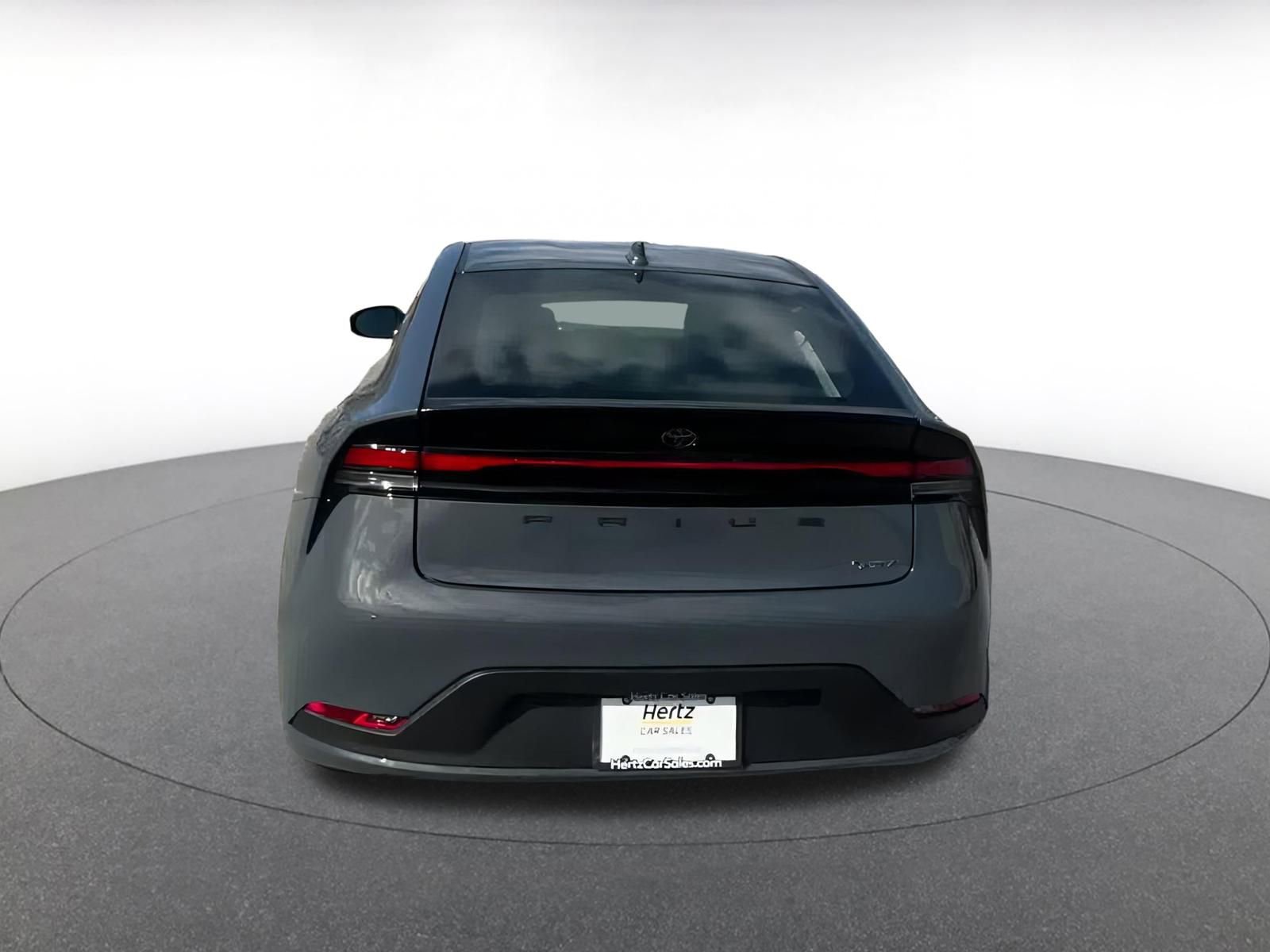 Used 2025 Toyota Prius LE image 12