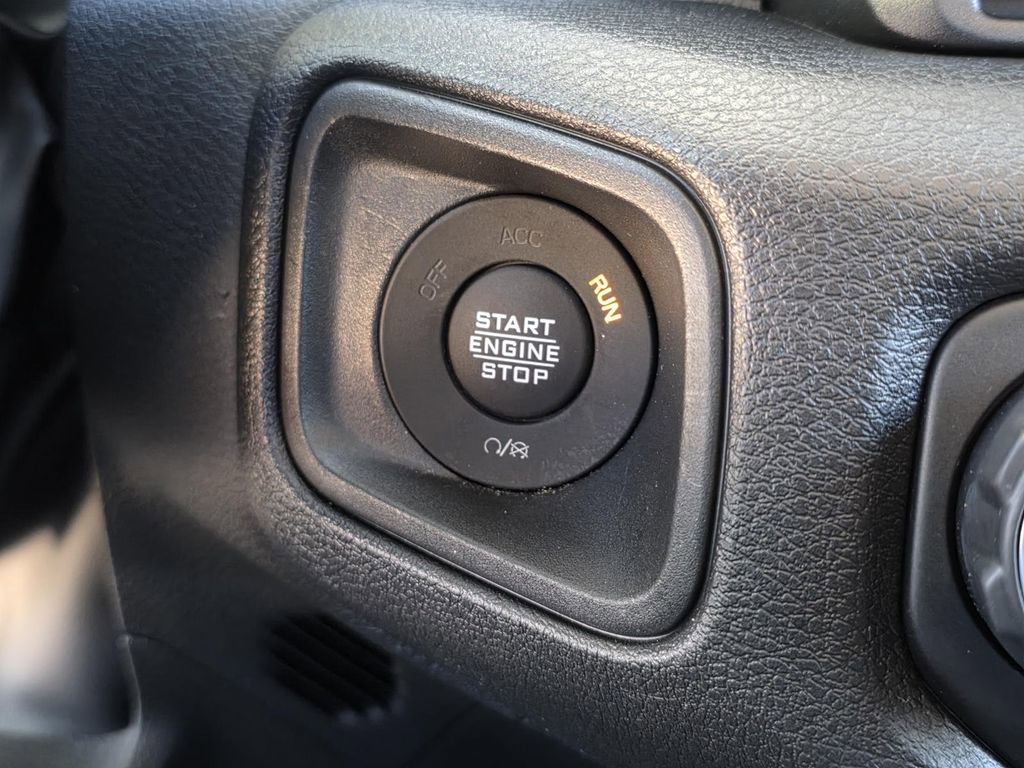 Used 2024 Jeep Wrangler Unlimited Sport AWD/4WD image 21