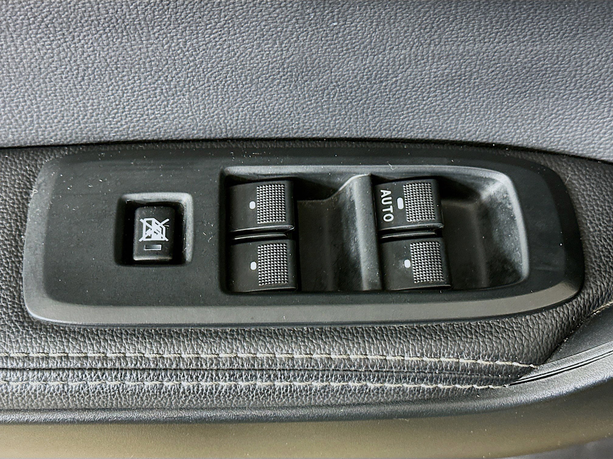 Used 2019 Ford Ranger Lariat w/ Equipment Group 501A Mid image 15