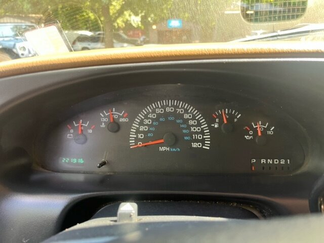 Used 2000 Dodge B1500 RWD image 11