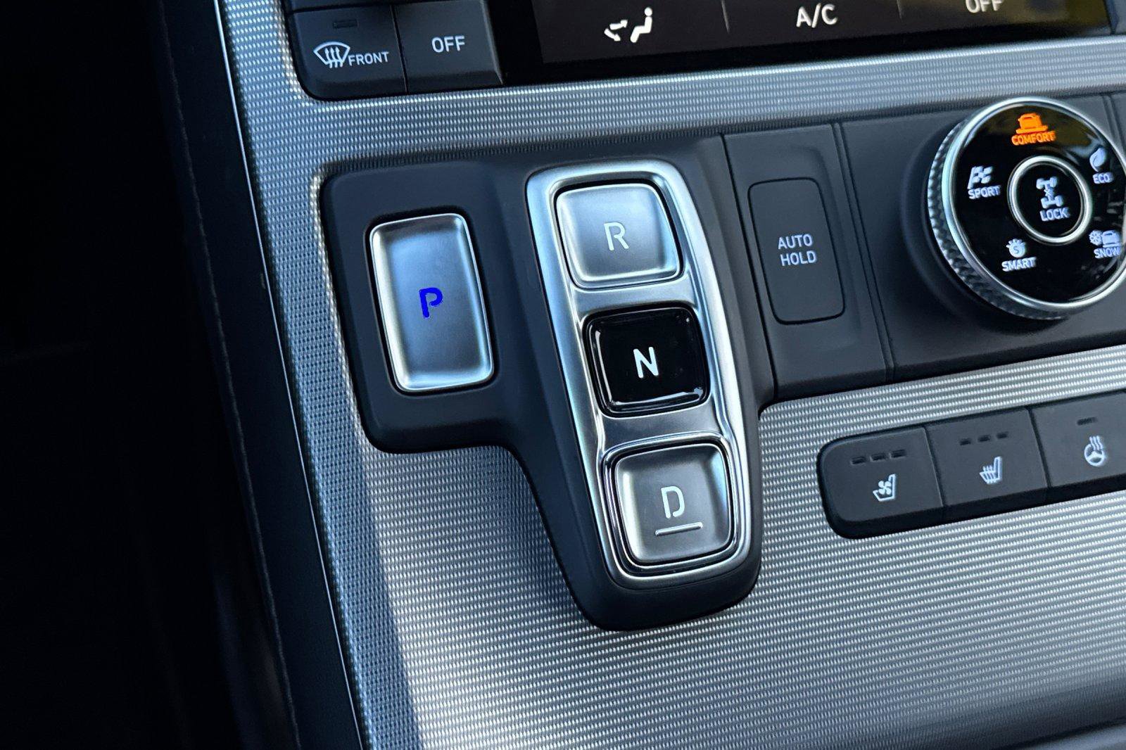 Used 2025 Hyundai Palisade Calligraphy image 25