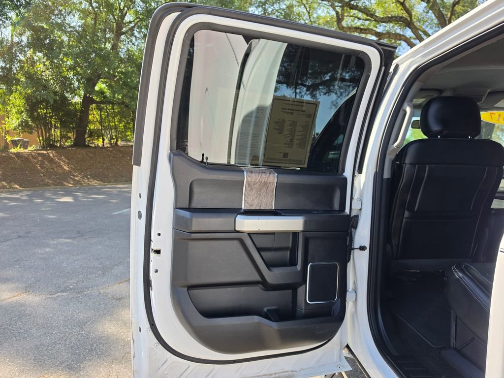 Used 2017 Ford F250 Lariat w/ Snow Plow Prep Package AWD/4WD image 27