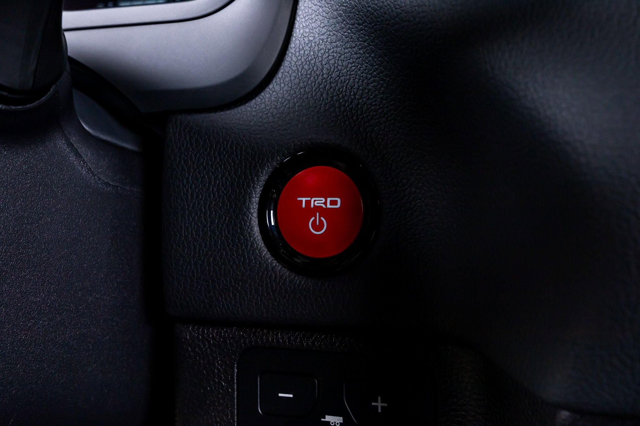 Used 2026 Toyota Sequoia TRD Pro AWD/4WD image 23