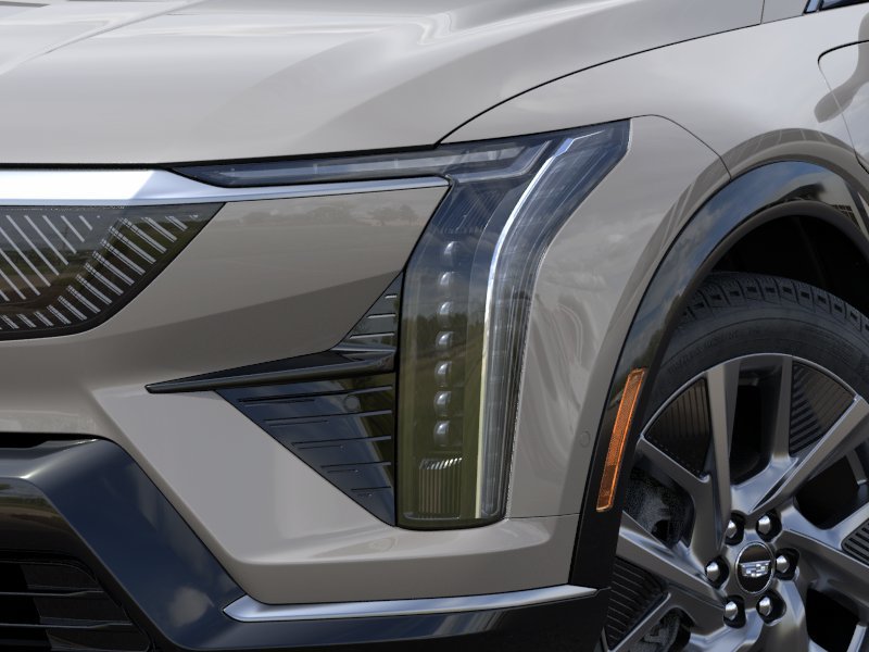 New 2027 Cadillac Optiq Luxury w/ LPO, Floor Liner Package AWD/4WD image 10