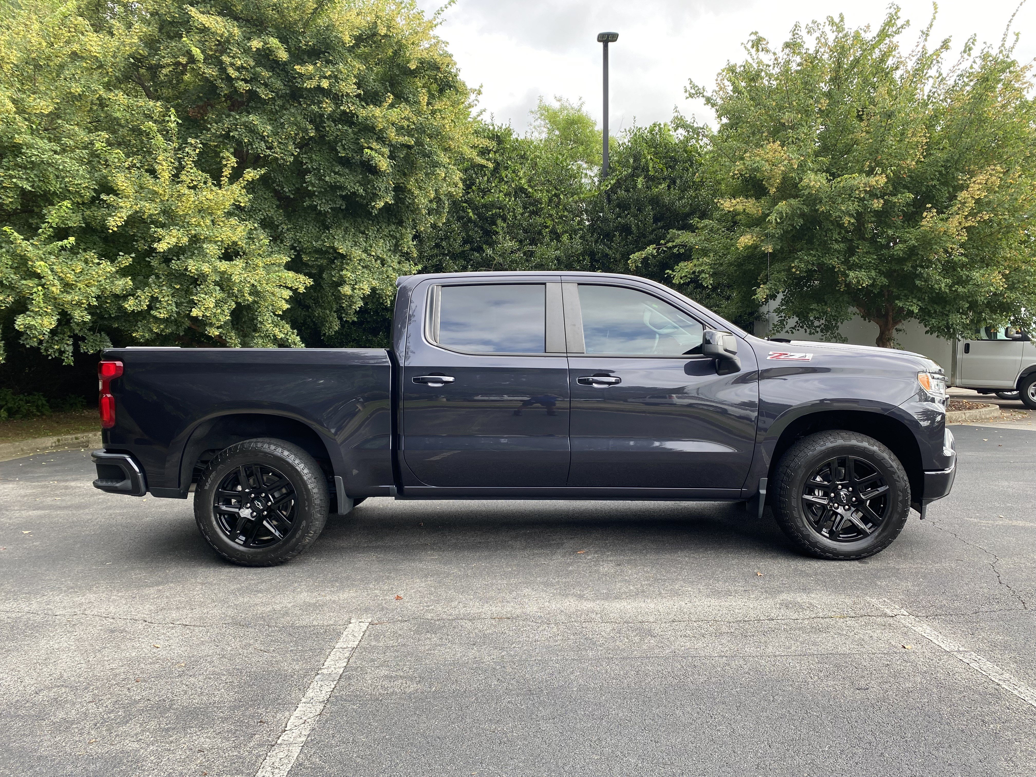 Used 2023 Chevrolet Silverado 1500 RST AWD/4WD image 10