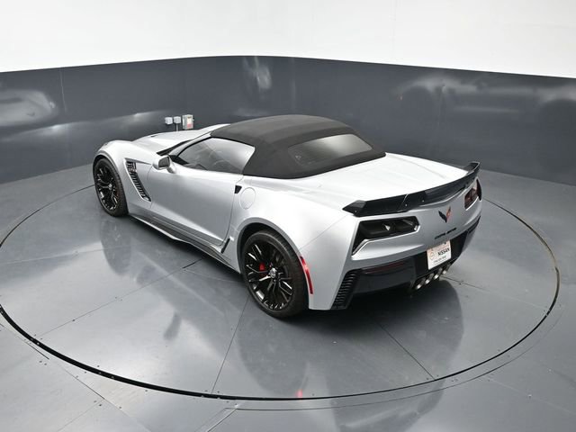 Used 2016 Chevrolet Corvette Z06 w/ 3LZ Preferred Equipment Group RWD image 15