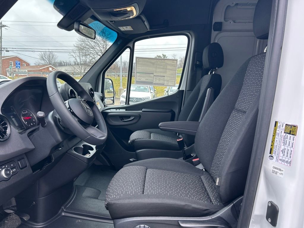 New 2026 Mercedes-Benz Sprinter 3500 image 9