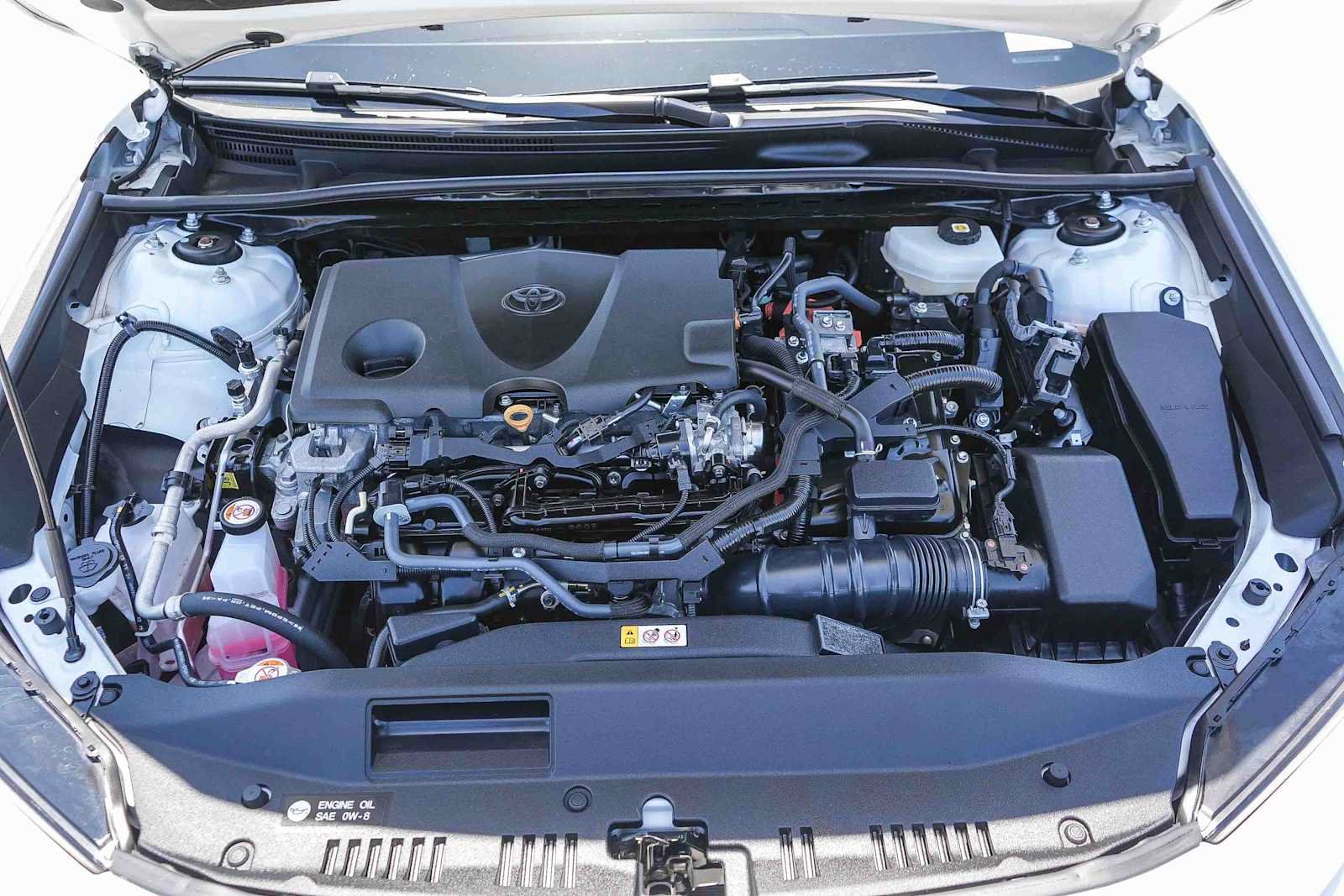 Used 2025 Toyota Camry SE FWD image 28
