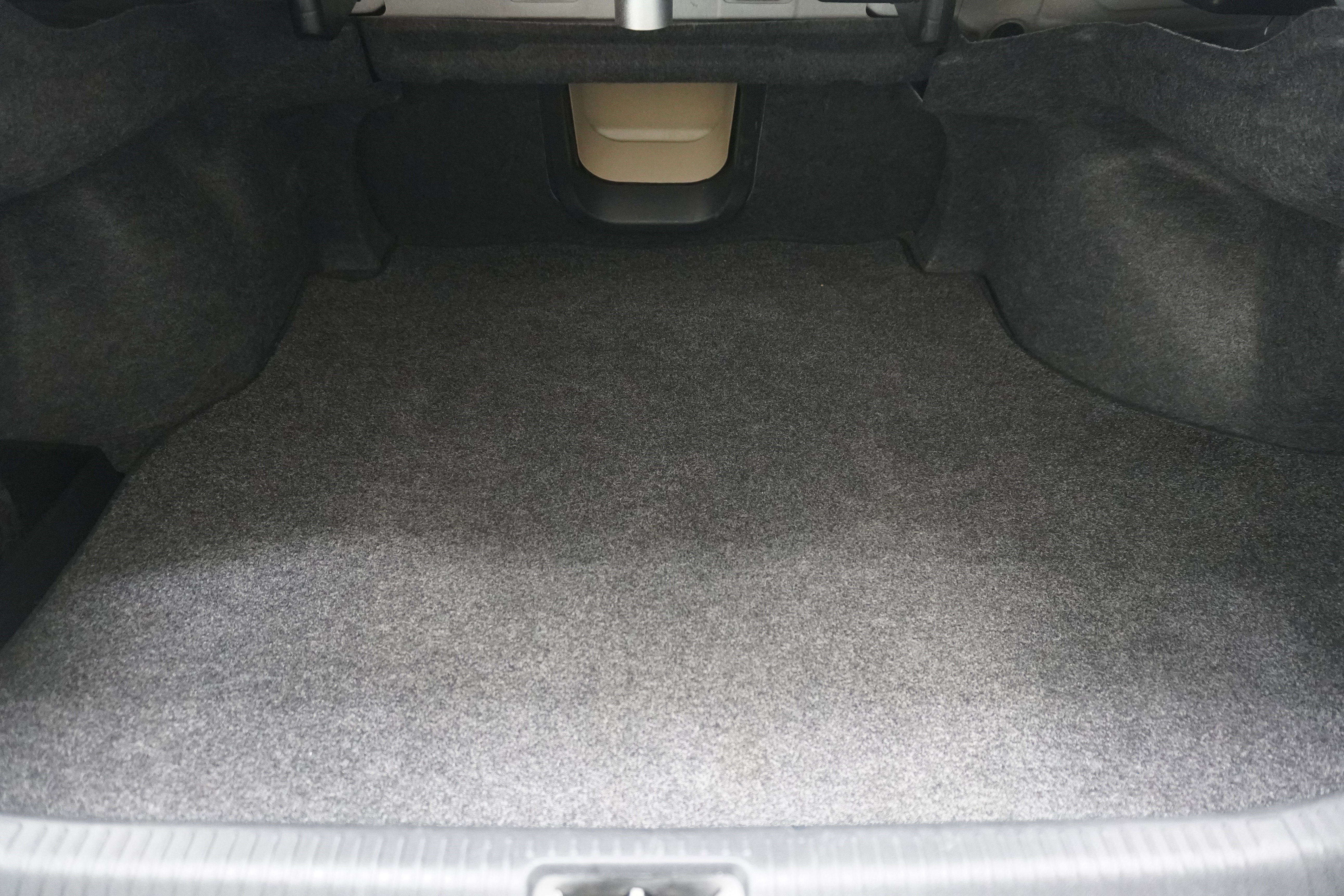 Used 2011 Toyota Avalon Limited FWD image 27