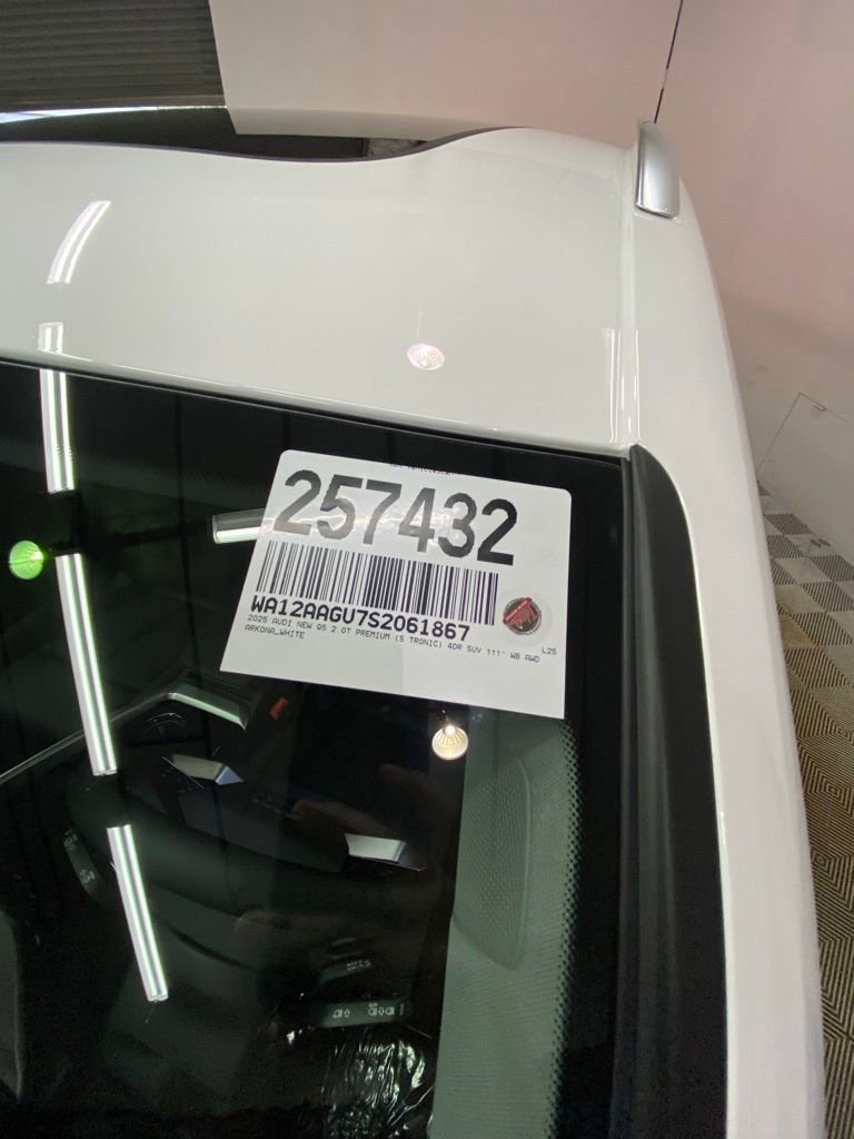 New 2025 Audi Q5 Premium Plus image 15