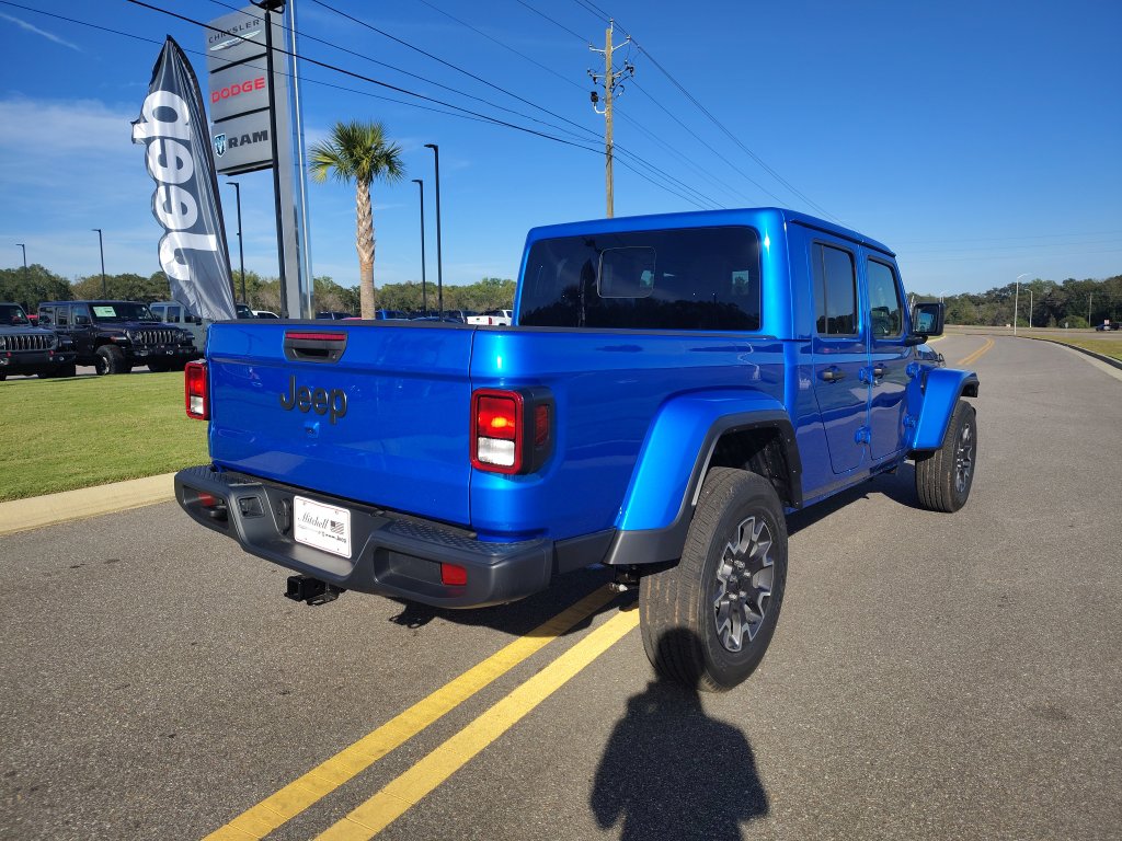 New 2025 Jeep Gladiator Sport w/ Premium Package AWD/4WD image 8