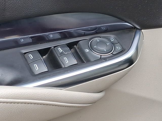 Used 2023 Cadillac XT4 Luxury FWD image 19