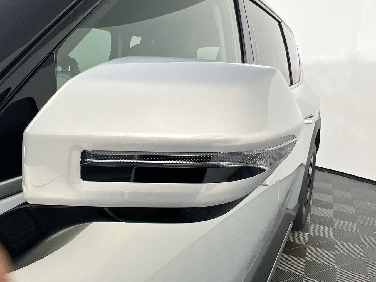 New 2026 Kia EV9 Wind image 12