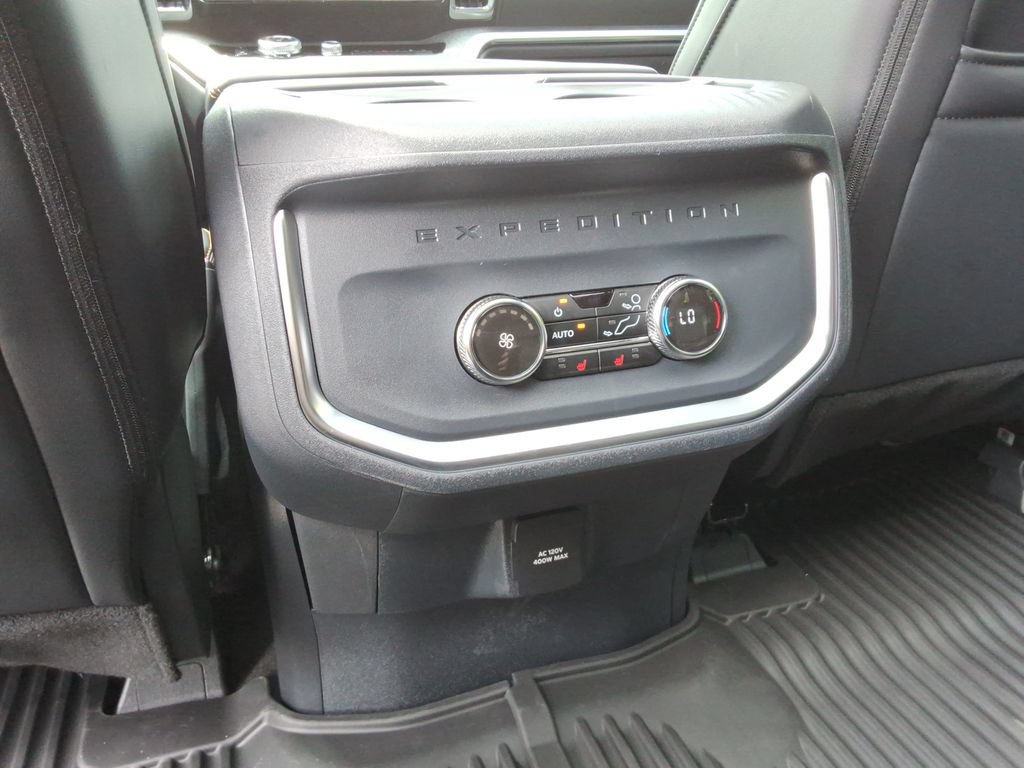 Used 2026 Ford Expedition Tremor AWD/4WD image 21