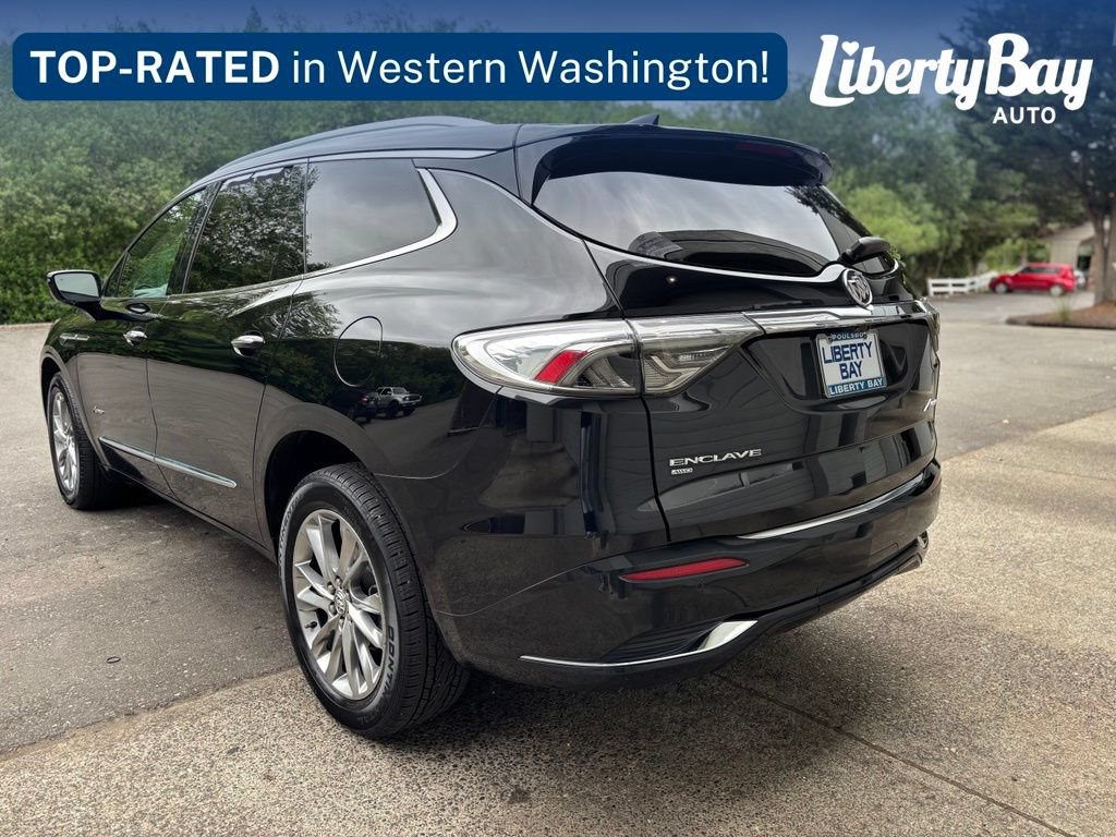 Used 2023 Buick Enclave Avenir w/ Avenir Technology Package AWD/4WD image 4