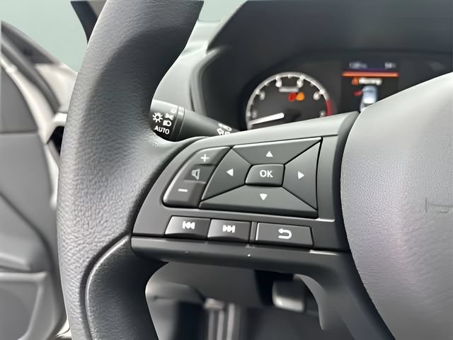 Certified 2025 Nissan Altima 2.5 S FWD image 11