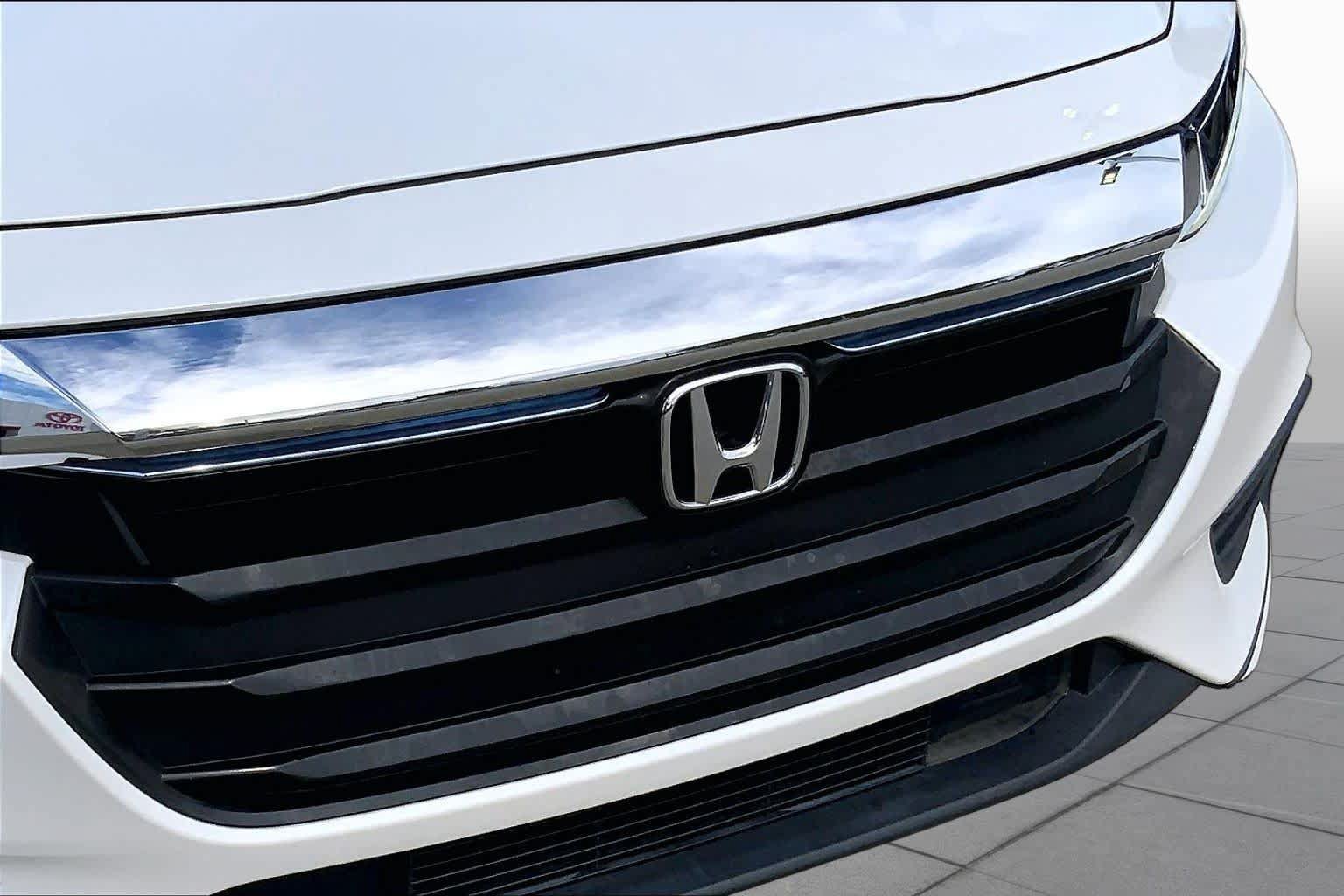Used 2020 Honda Insight Touring image 32
