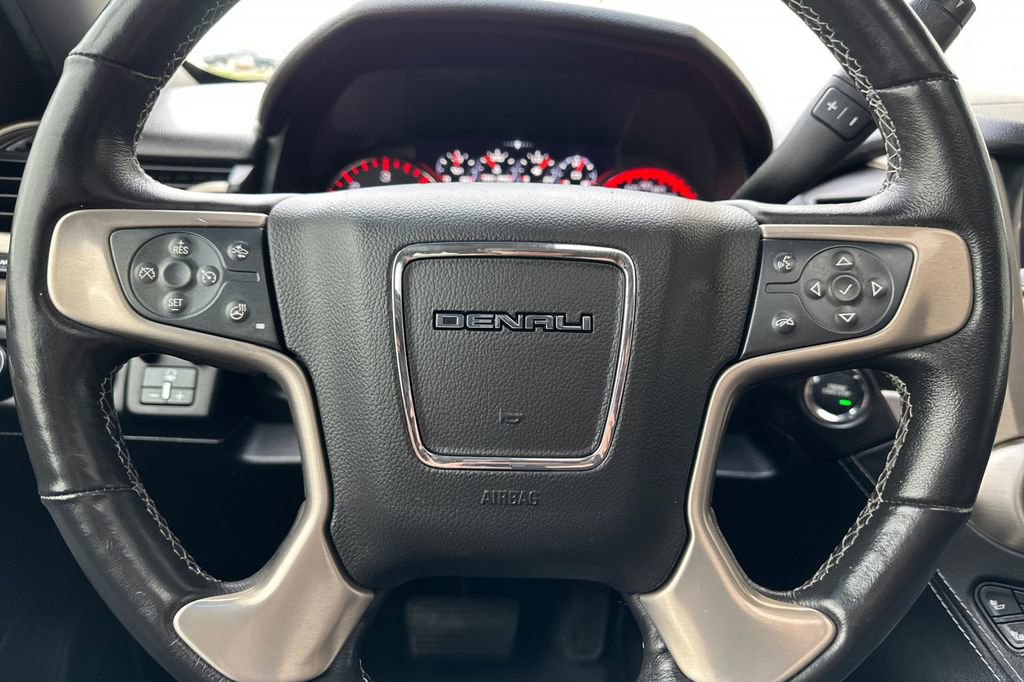 Used 2016 GMC Yukon Denali w/ Open Road Package image 26