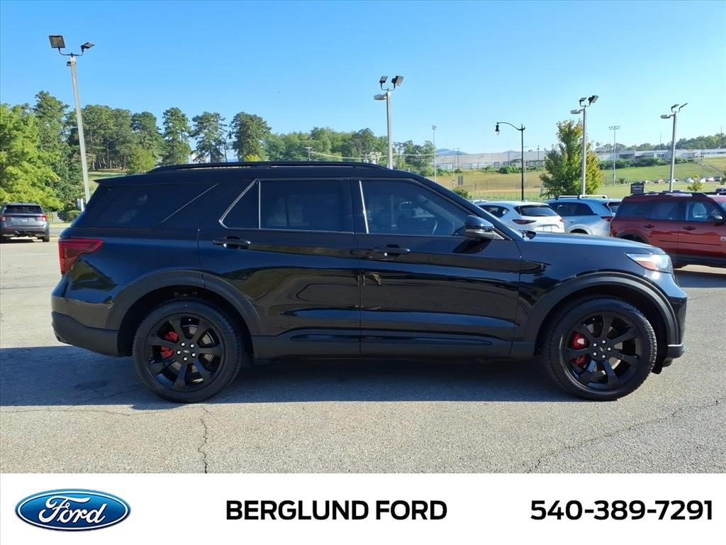 Used 2023 Ford Explorer ST w/ Equipment Group 401A AWD/4WD image 4