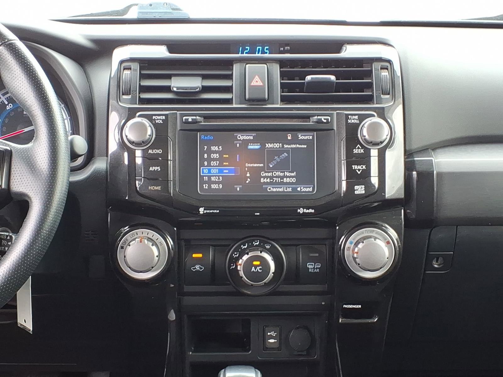 Used 2015 Toyota 4Runner Trail AWD/4WD image 12