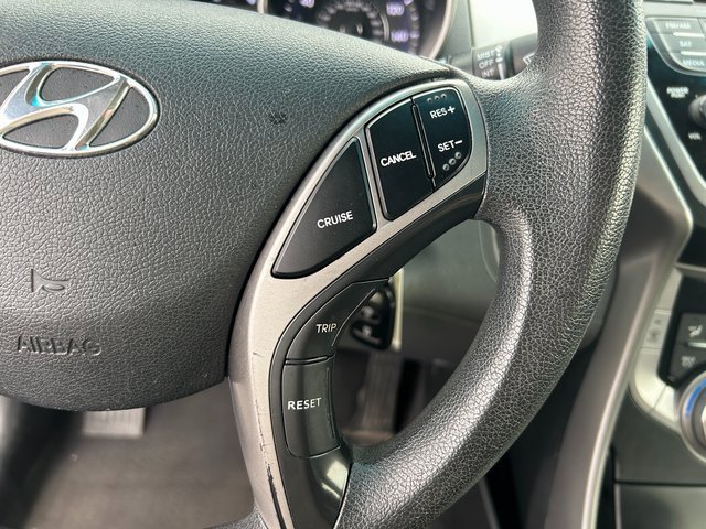 Used 2013 Hyundai Elantra GLS image 14