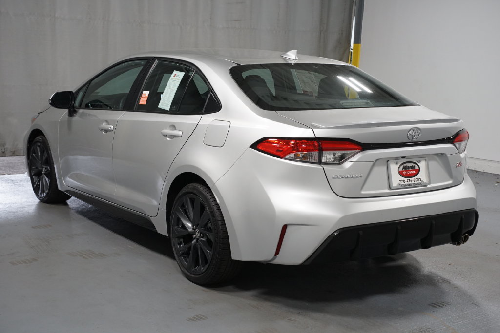 Used 2024 Toyota Corolla SE FWD image 6