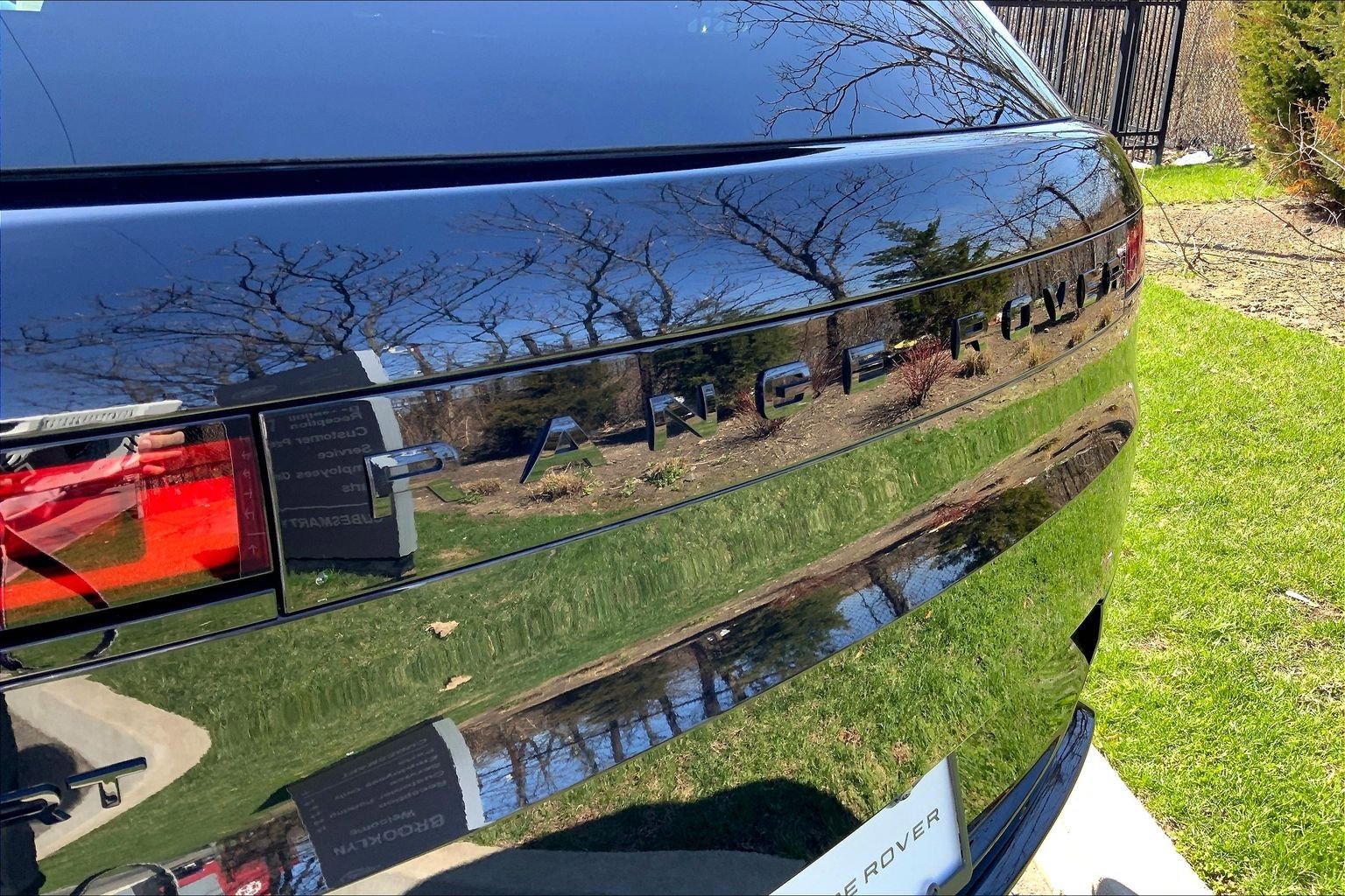 Used 2024 Land Rover Range Rover Sport Dynamic SE image 9