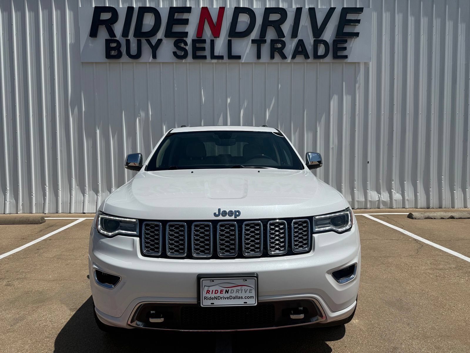 Used 2020 Jeep Grand Cherokee Overland RWD image 10