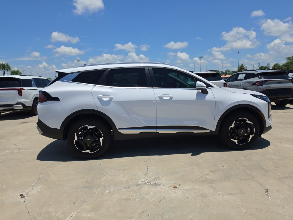 New 2026 Kia Sportage EX AWD/4WD image 9