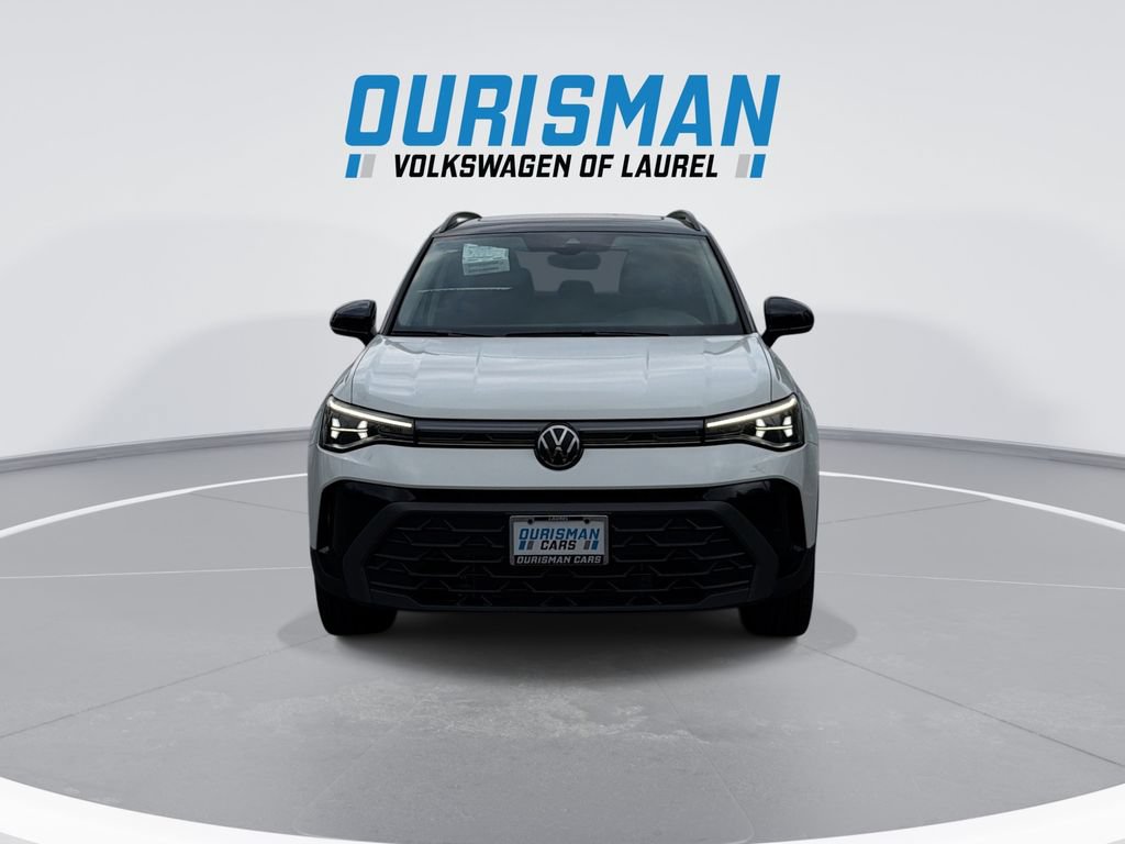 New 2026 Volkswagen Taos SE AWD/4WD image 3