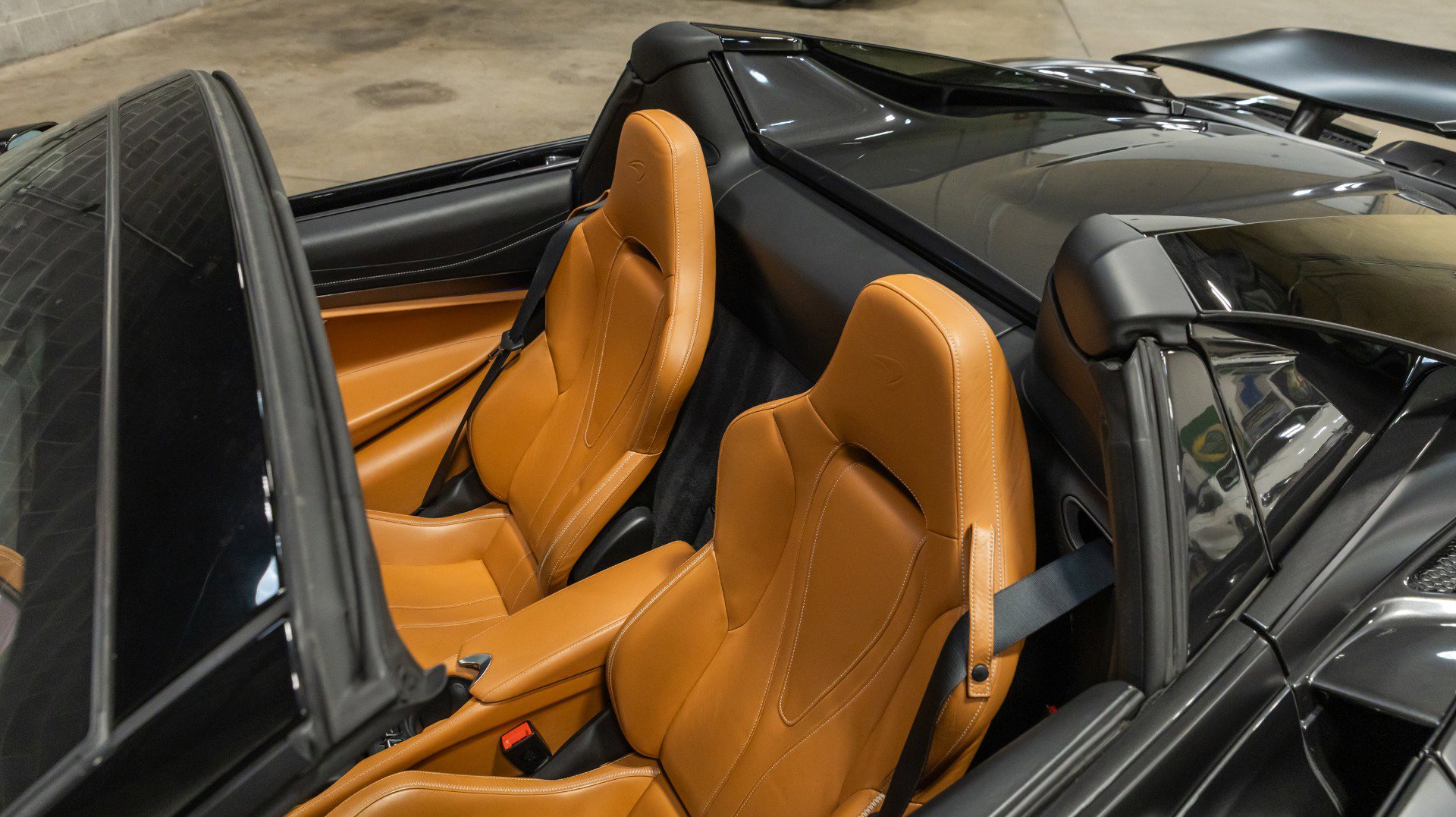 Used 2020 McLaren 720S Spider image 45