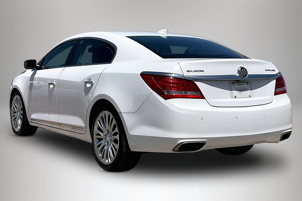 Used 2015 Buick LaCrosse Premium w/ Driver Confidence Package #1 FWD image 4