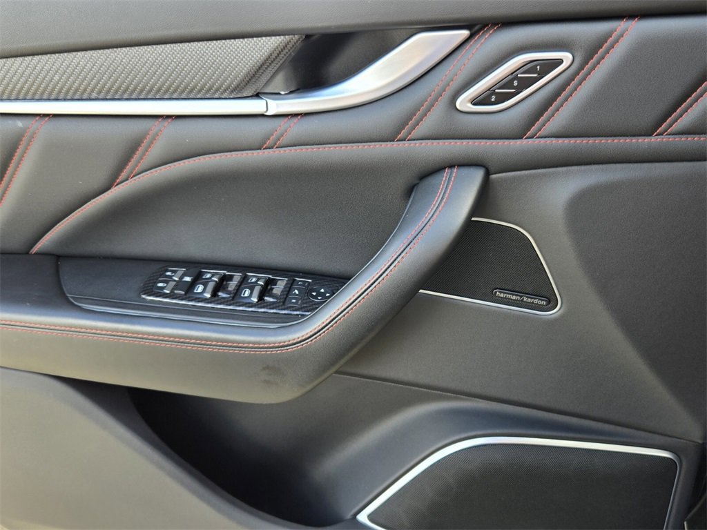 Used 2022 Maserati Levante Modena image 27