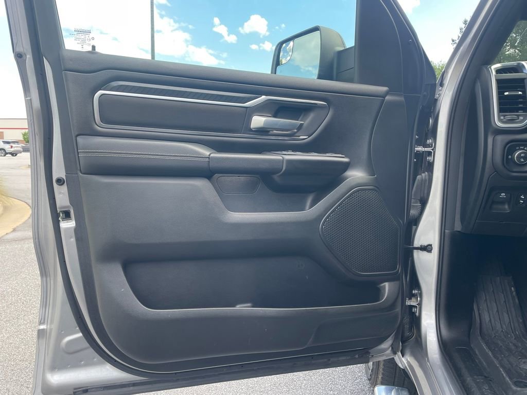 Used 2025 RAM 1500 Big Horn AWD/4WD image 10