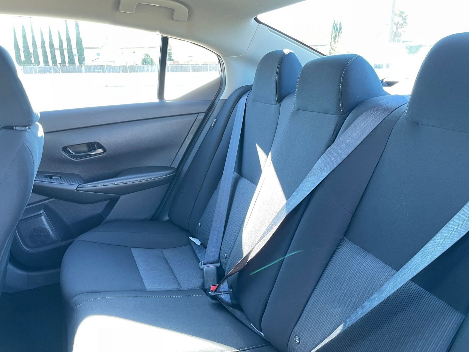 Used 2025 Nissan Sentra SV image 38