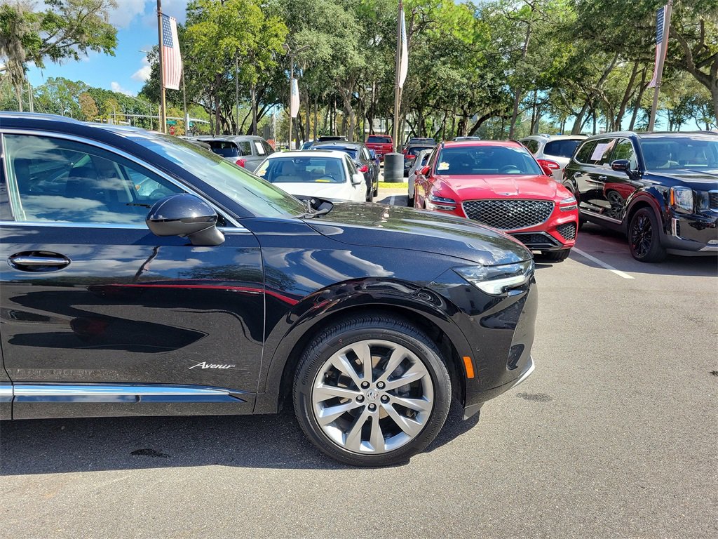 Certified 2023 Buick Envision Avenir image 17