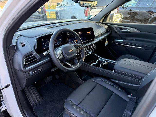 Used 2026 Chevrolet Traverse LT w/ Driver Confidence Package FWD image 22