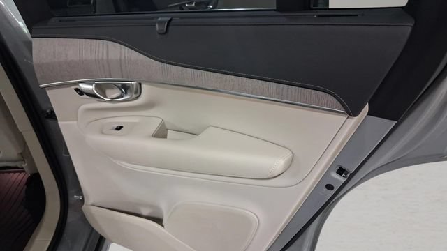 Used 2024 Volvo XC90 B6 Ultimate w/ Protection Package Premier AWD/4WD image 16