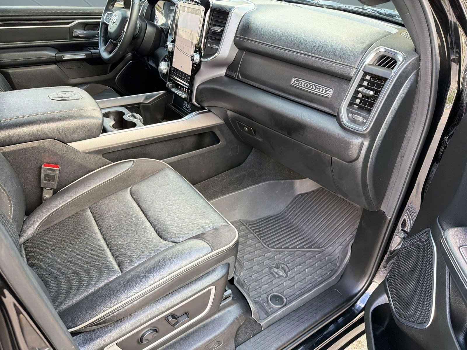 Used 2024 RAM 1500 Laramie AWD/4WD image 31
